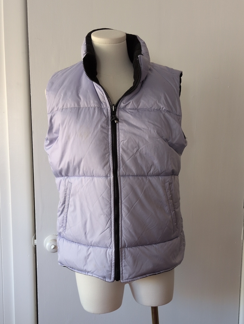 J. Percy Reversible Lavender Quilted Down And Fleece Puffer Vest - Size Small